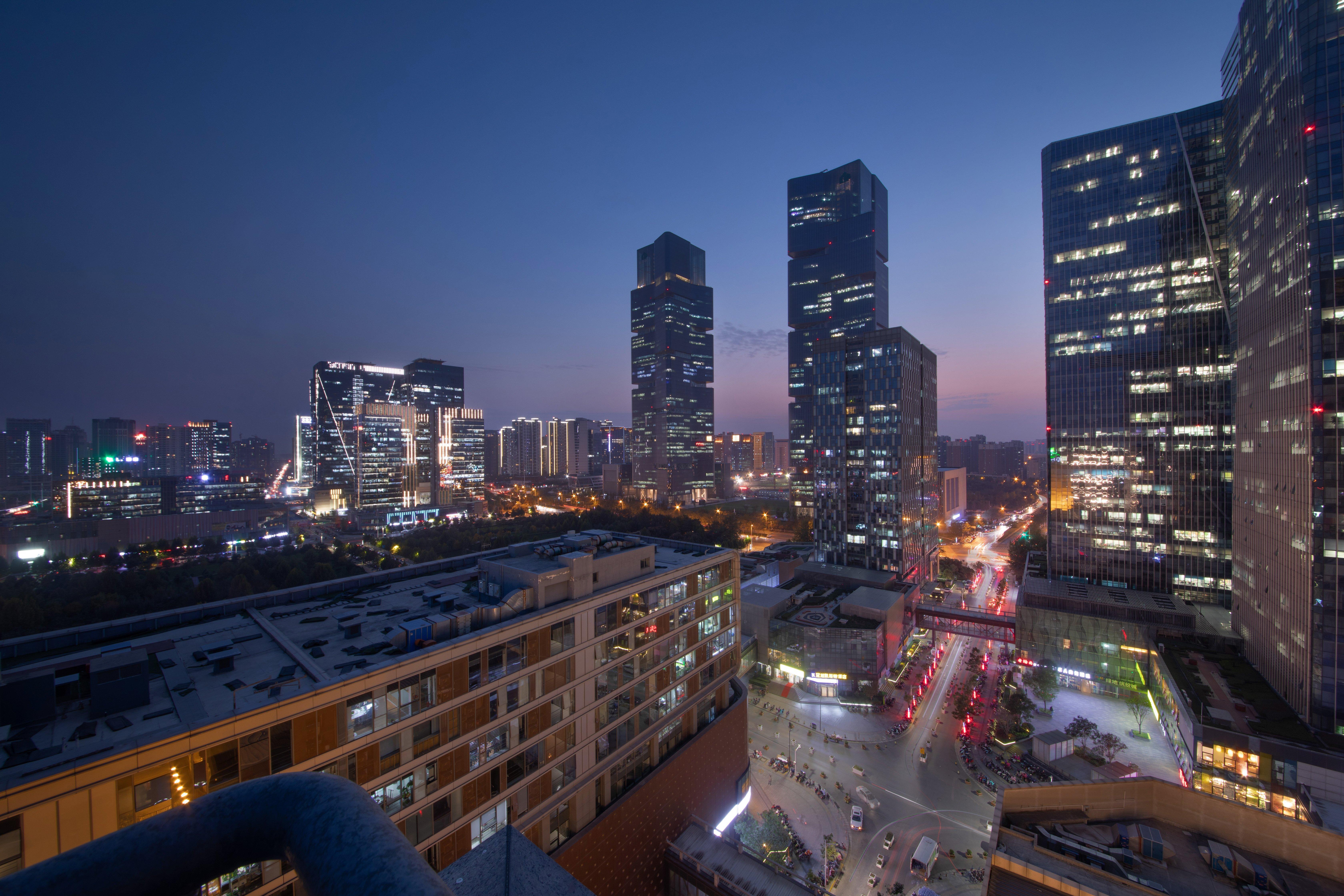 Holiday Inn Express Zhengzhou Zhengdong By Ihg Экстерьер фото